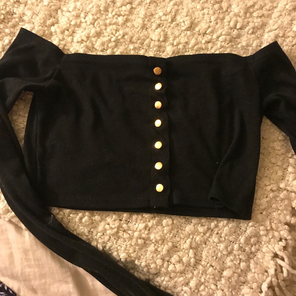 Long sleep crop top